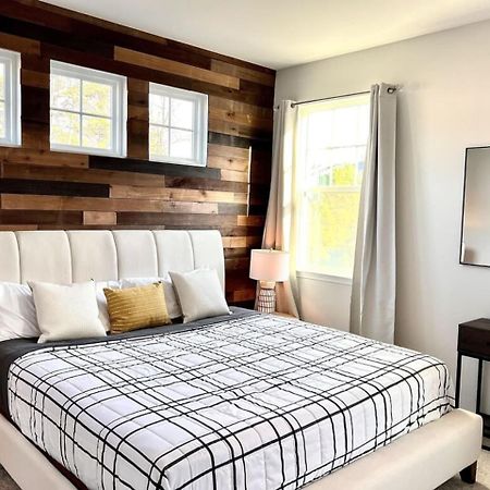 The Villas Buckingham 10 Mins To Rdu Airport Duke Downtown Durham Eksteriør billede