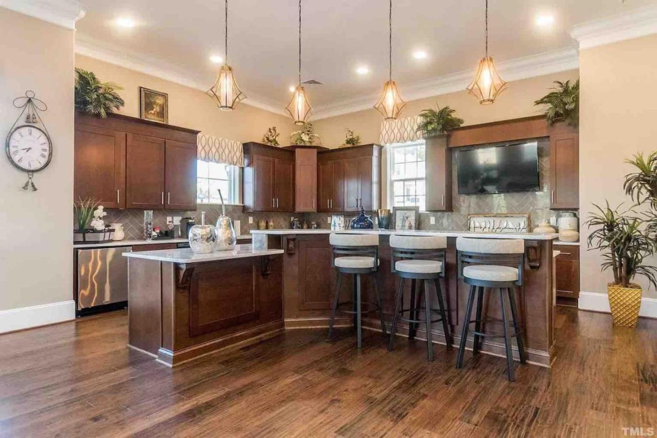 The Villas Buckingham 10 Mins To Rdu Airport Duke Downtown Durham Eksteriør billede