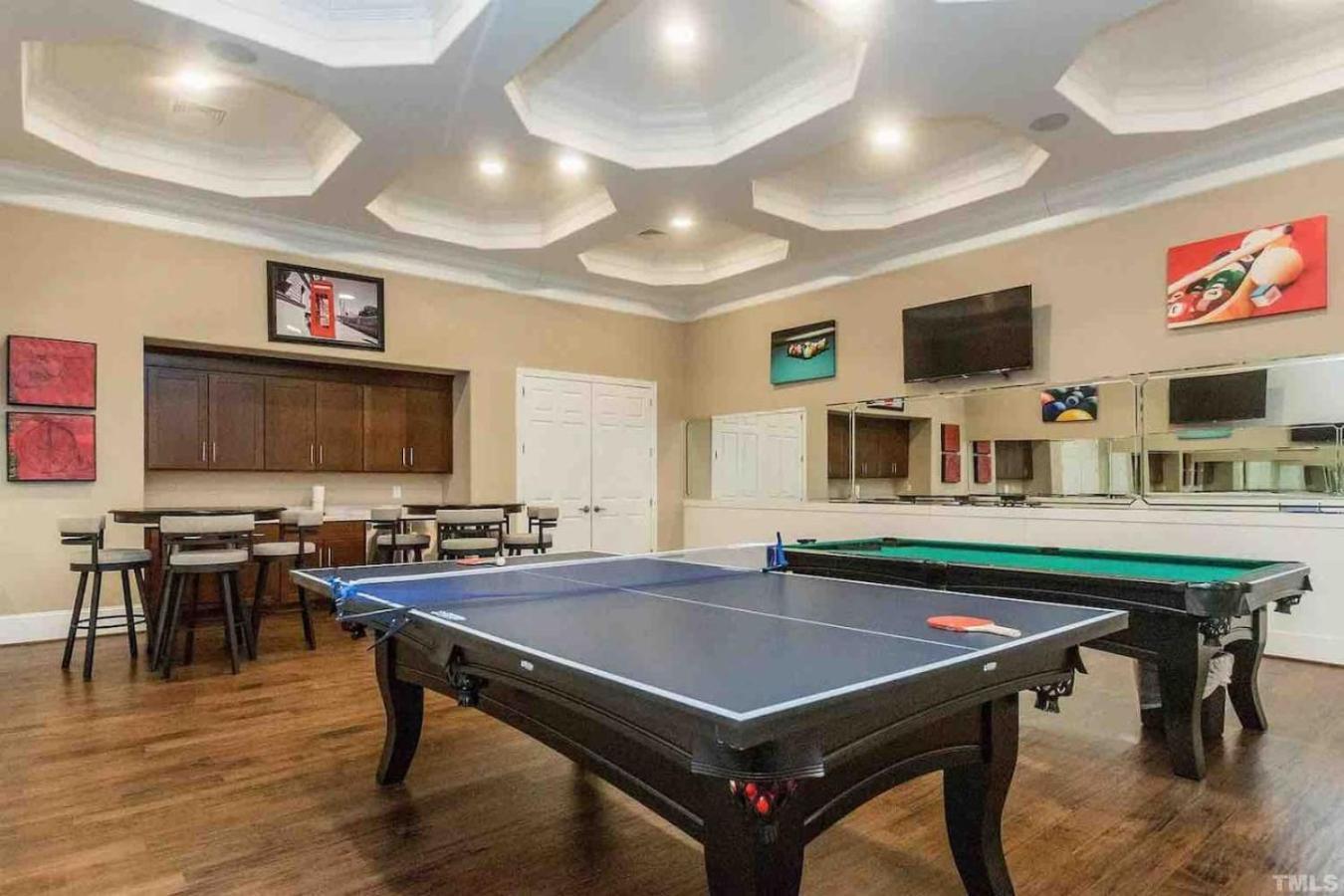 The Villas Buckingham 10 Mins To Rdu Airport Duke Downtown Durham Eksteriør billede