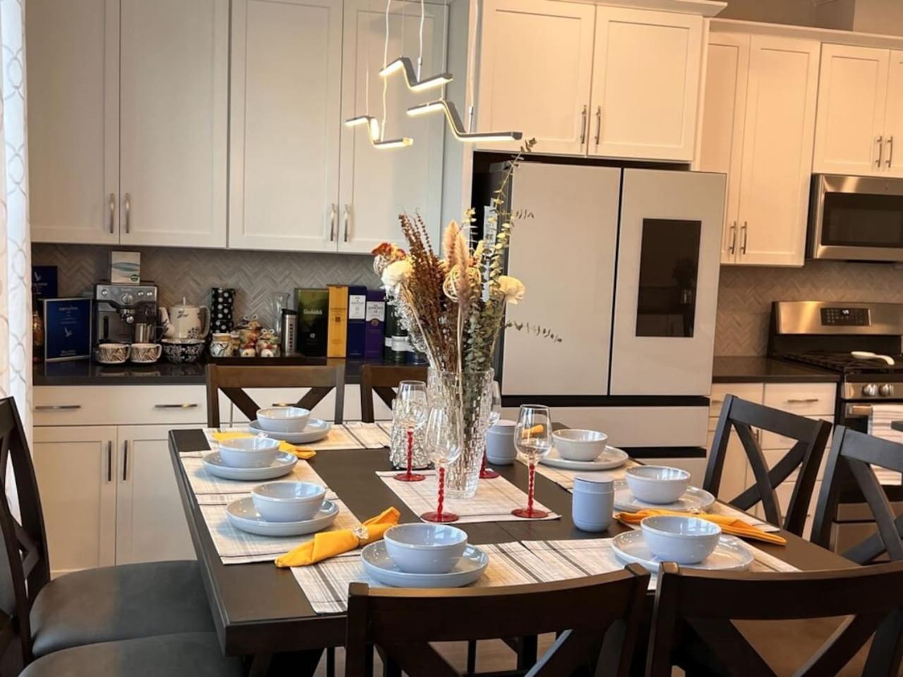 The Villas Buckingham 10 Mins To Rdu Airport Duke Downtown Durham Eksteriør billede